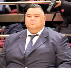 田子ノ浦親方(元隆の鶴)