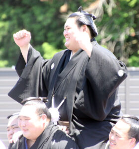 第75代横綱 大の里とは｜初土俵から13場所で横綱、在位7場所54勝25敗26休の星取表と優勝5回、輪島以来の学生出身横綱【歴代横綱シリーズ・2026年9月場所前まで】