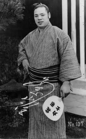 安念山のブロマイド