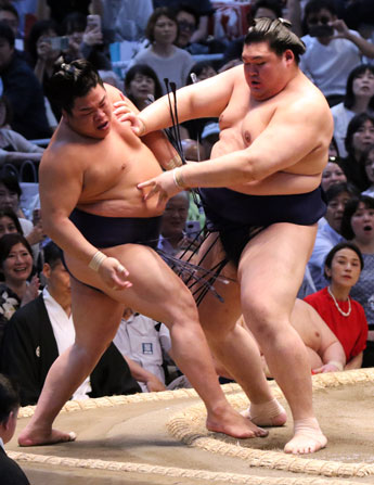 大の里完勝