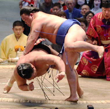 豊昇龍・大の里の横綱１ケタ勝利