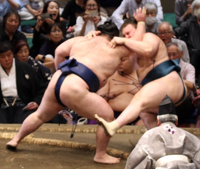 ◆26秋５日目    安青錦攻略法はおこすことではなく、一気の攻め